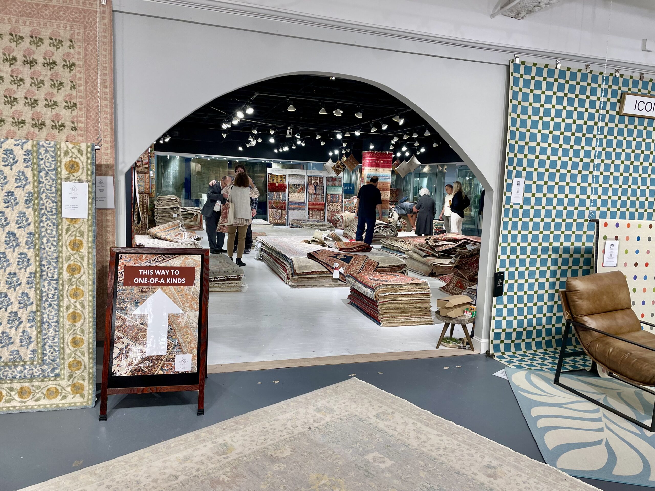 TDC’s Vendor of the Month – Momeni Rugs